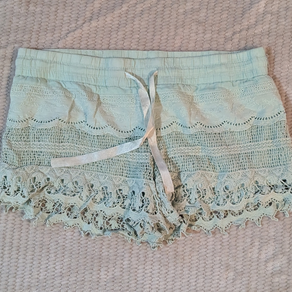 Juniors Teal Lace Shorts L/11-13